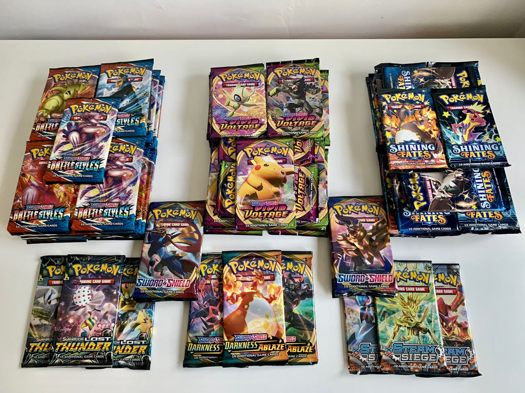 Bundel van 50 Pokémon kaarten