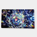 Pokémon playmat met kleurrijk design voor Pokémon TCG gameplay, kaart displays en bureau setups.